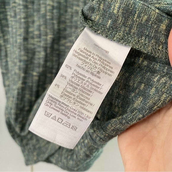 NWT Madewell Turtleneck Long-Sleeve Tee Green Space Dye Ribbed Cropped T-Shirt - Picture 4 of 5